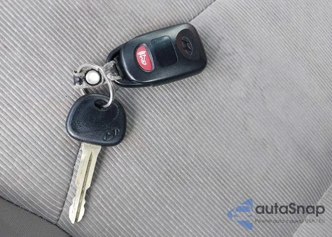 2017 Hyundai Elantra Se z USA, uszkodzony, nr VIN 5NPD74LF8HH186499